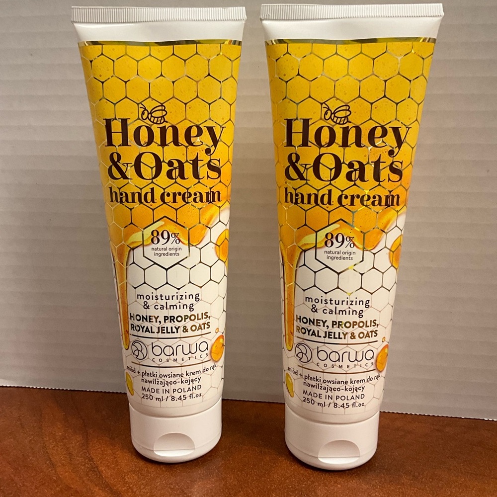 Barwa Honey & Oats Hand Cream - Cream and Yellow